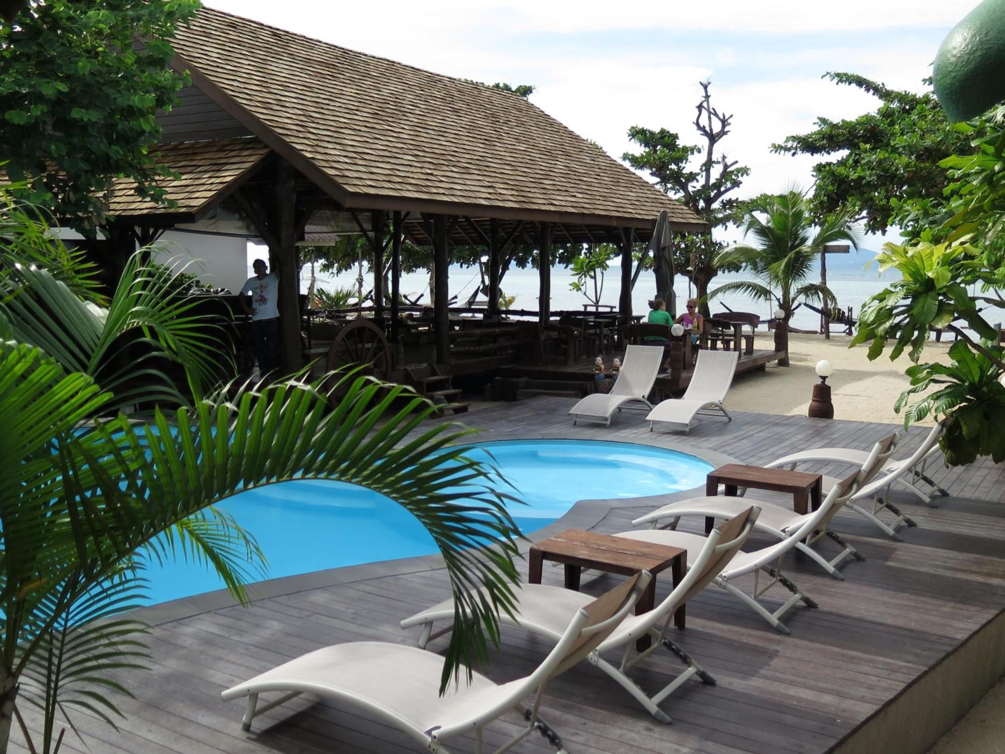 V-View Beach Resort Baan Tai Luaran gambar